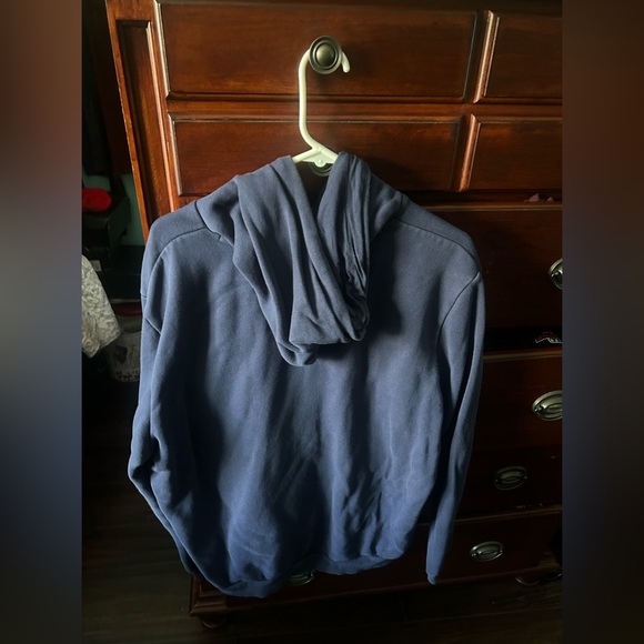 Puma Sweater - Picture 7 of 9